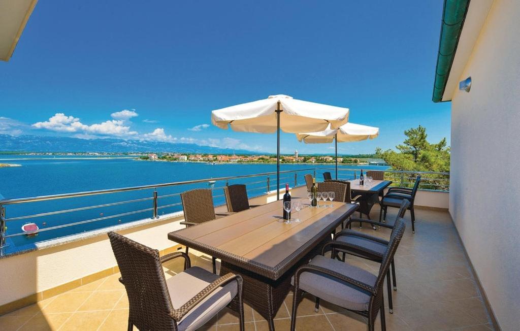 Seaside Apartments With A Swimming Pool Nin, Zadar - 6153 Экстерьер фото